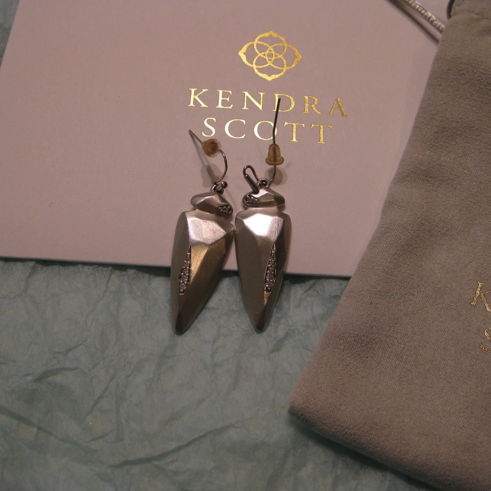 Kendra Scott Stephanie Earrings - Silver